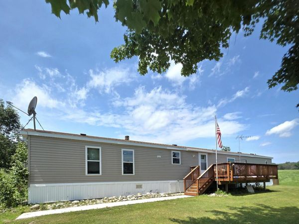 2683 E Spruce Road, Spruce, MI 48762