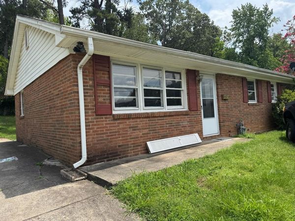 587 Arlington RD, Danville, VA 24541