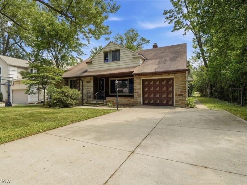 2537 Edgewood Road, Beachwood, OH 44122 Photo 4