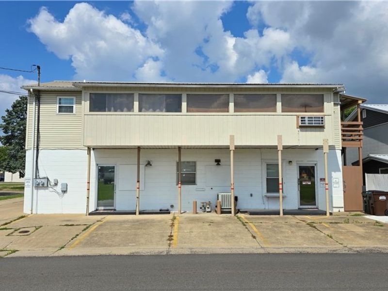 209 Lee Street, Belpre, OH 45714 Photo 1