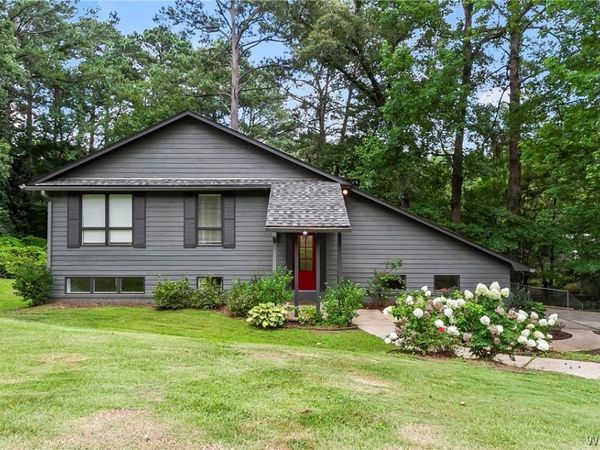 5205 Dove Creek Avenue, Northport, AL 35473