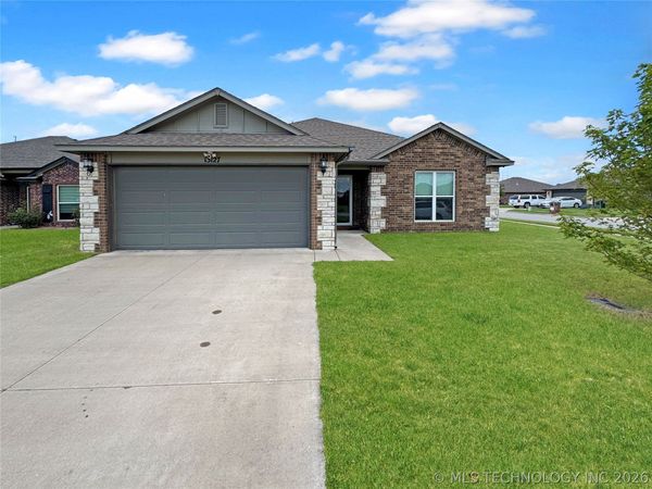 13127 E 135th Street North, Collinsville, OK 74021
