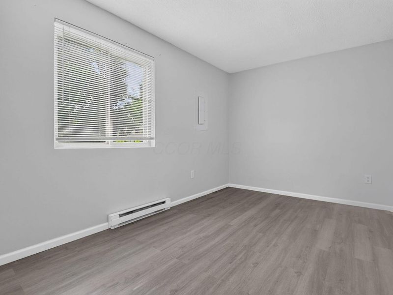 5401 Adderley Avenue , Columbus, OH 43232 Photo 18