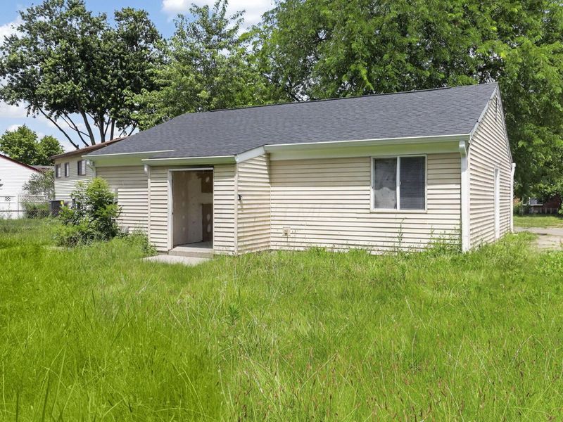 5401 Adderley Avenue , Columbus, OH 43232 Photo 33