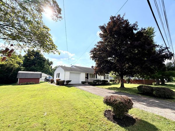 805 Newark Road , Mount Vernon, OH 43050
