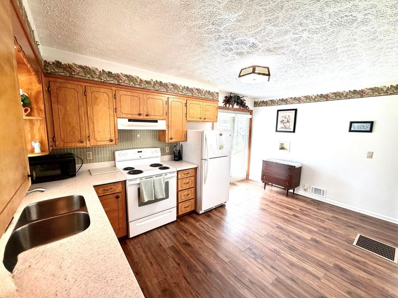805 Newark Road , Mount Vernon, OH 43050 Photo 6