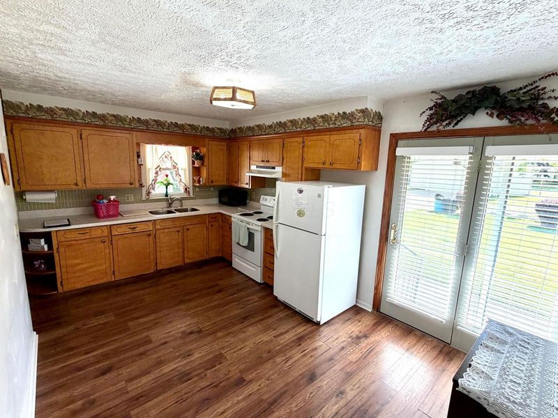 805 Newark Road , Mount Vernon, OH 43050 Photo 8