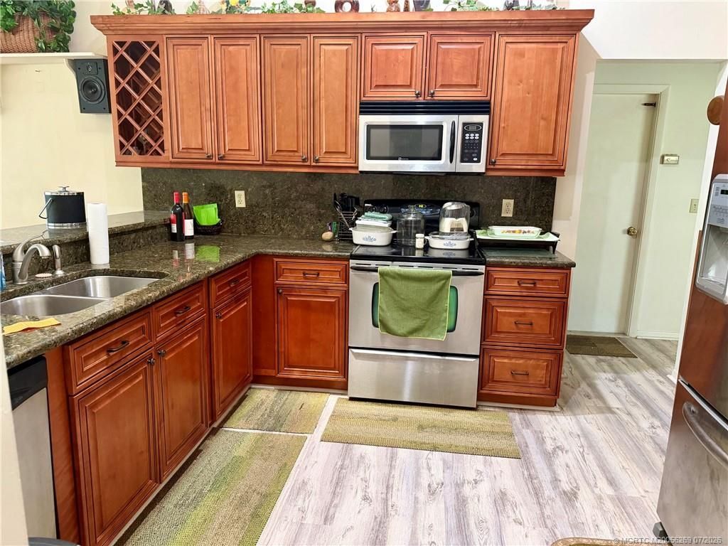 160 SE Todd Avenue, Port Saint Lucie, FL 34983 Photo