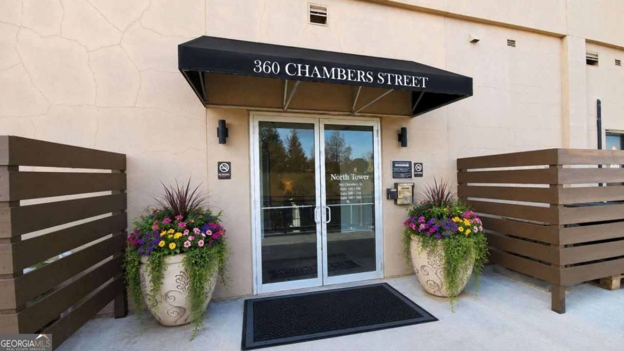 360 Chambers Street, Unit 309A, Woodstock, GA 30188 Main Photo