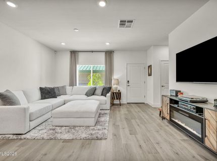 5882 Grand Row Way, Reno, NV 89523 Photo