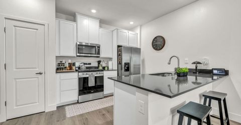 5882 Grand Row Way, Reno, NV 89523 Photo