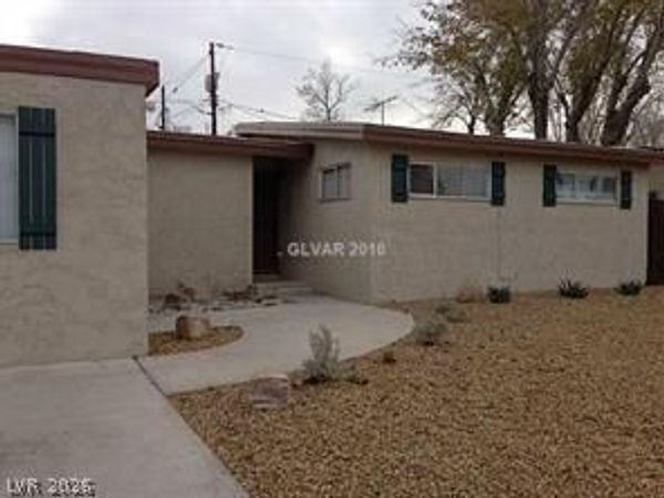 5713 Idle Avenue, Las Vegas, NV 89107