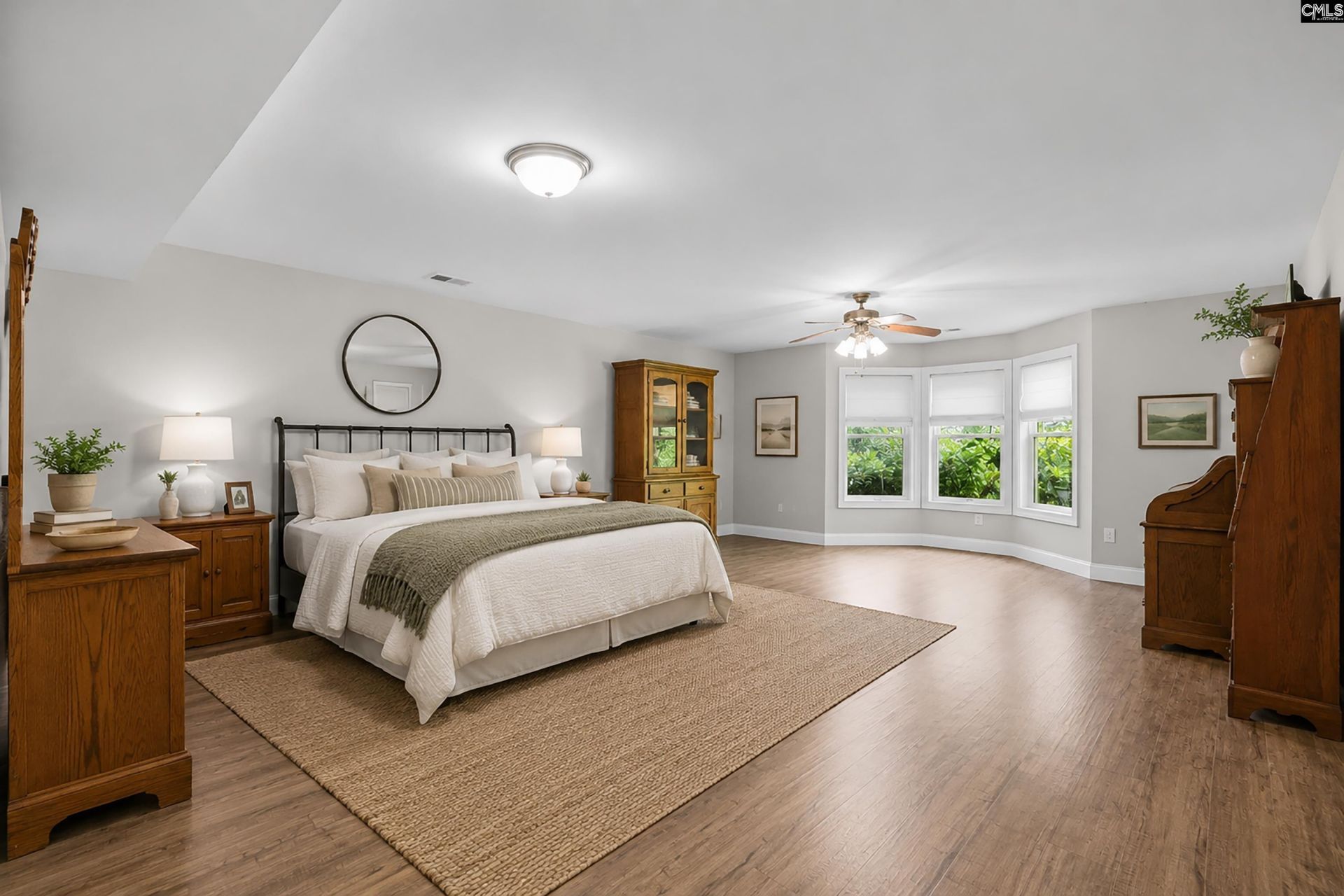 209 High Pointe Drive  Photo 28