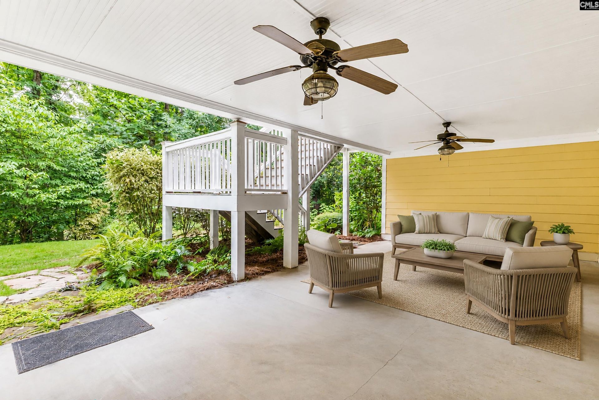 209 High Pointe Drive  Photo 33
