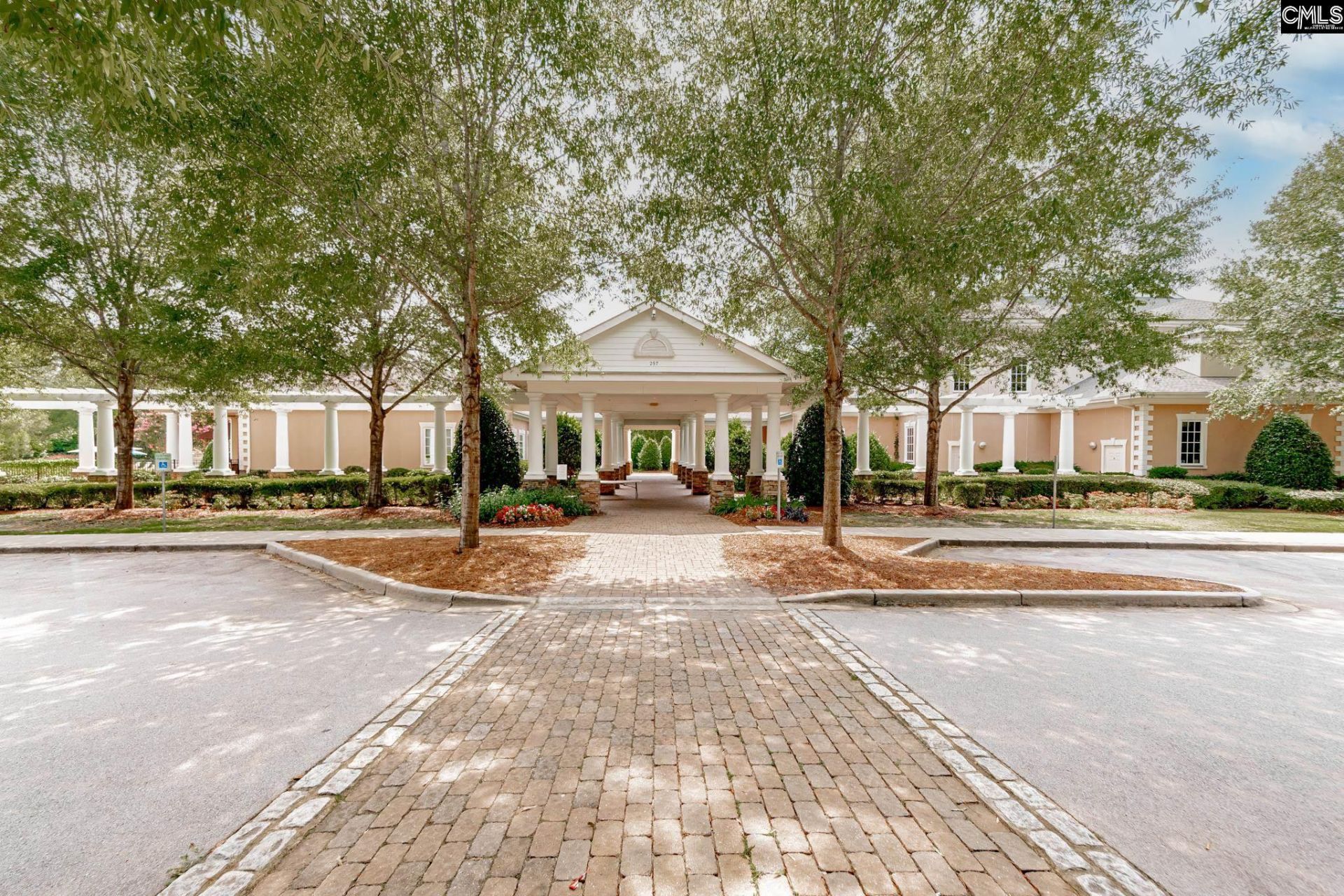 209 High Pointe Drive  Photo 43