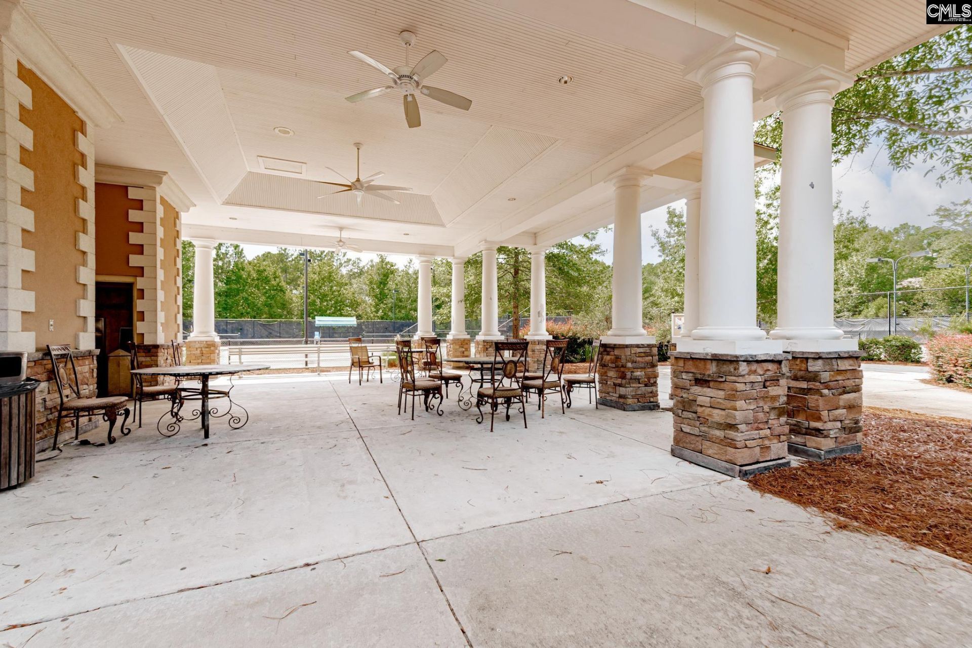 209 High Pointe Drive  Photo 44