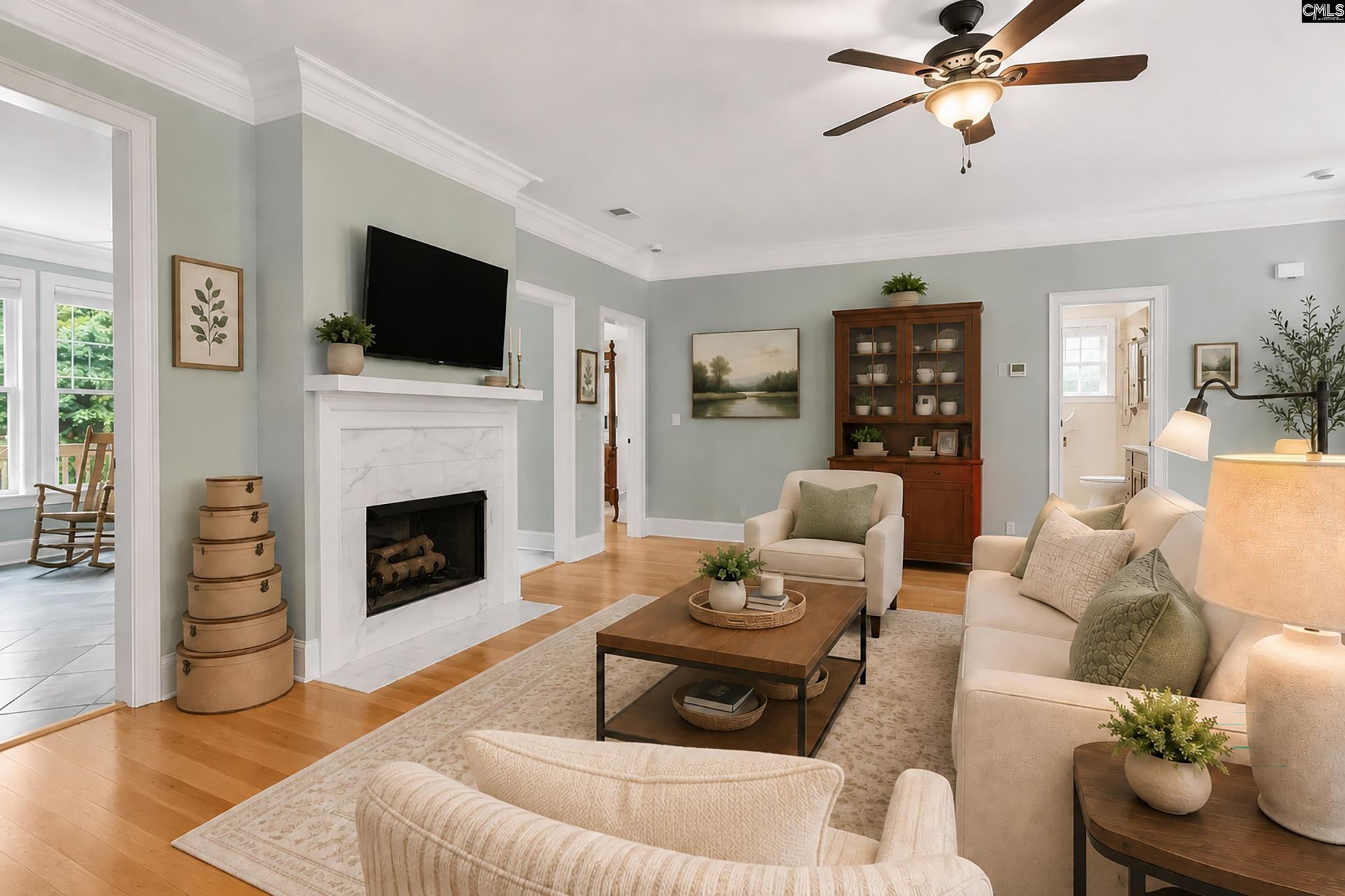 209 High Pointe Drive  Photo 9