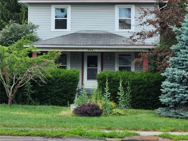 900 Portage Trail , Cuyahoga Falls, OH 44221