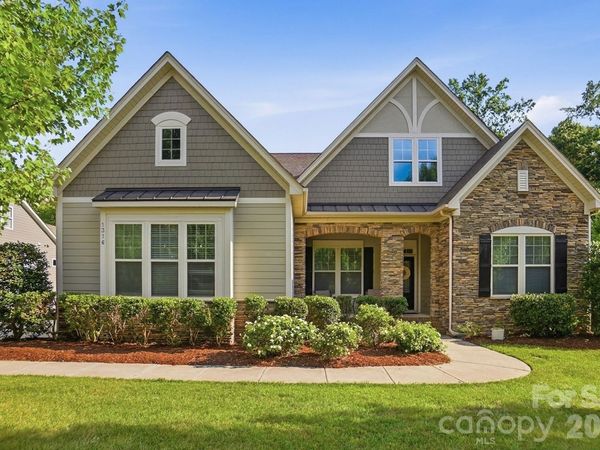 1316 Torrens Drive , Wesley Chapel, NC 28110