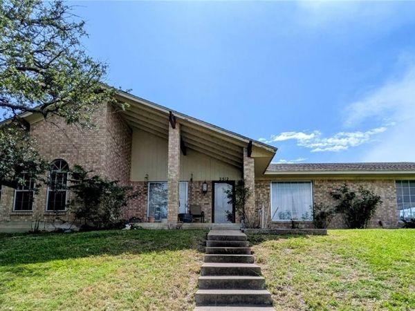 2512 River Oaks Drive , Belton, TX 76513