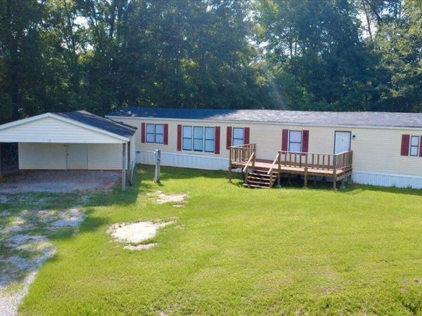 33 Ruger Rd., Petal, MS 39465