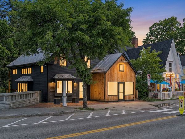26 Central Street, Woodstock, VT 05091