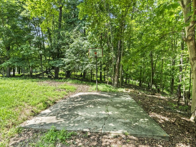 1733 Mohican Lane , Sugar Grove, OH 43155 Photo 28