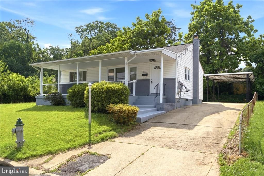 5713 EAGLE STREET , CAPITOL HEIGHTS, MD 20743