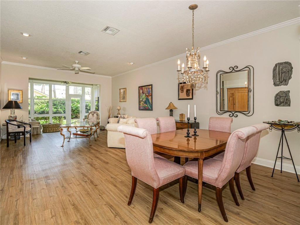 219 Park Shores Circle, Unit 219B, Vero Beach, FL 32963 Photo