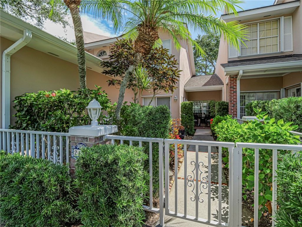 219 Park Shores Circle, Unit 219B, Vero Beach, FL 32963 Photo