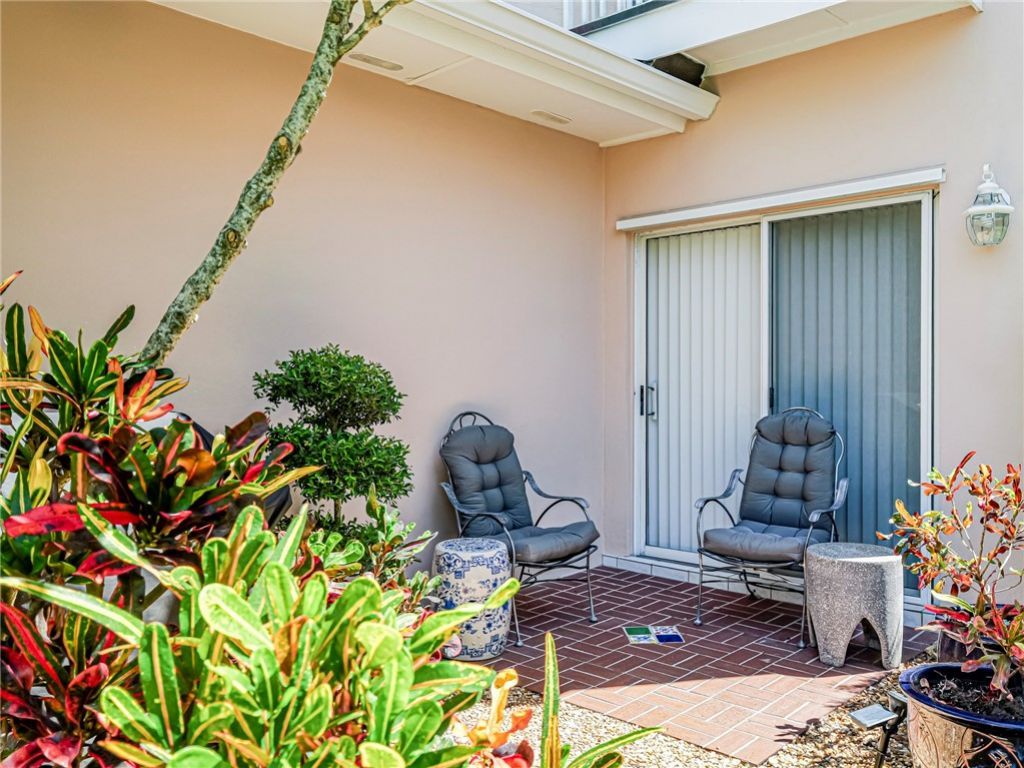 219 Park Shores Circle, Unit 219B, Vero Beach, FL 32963 Photo