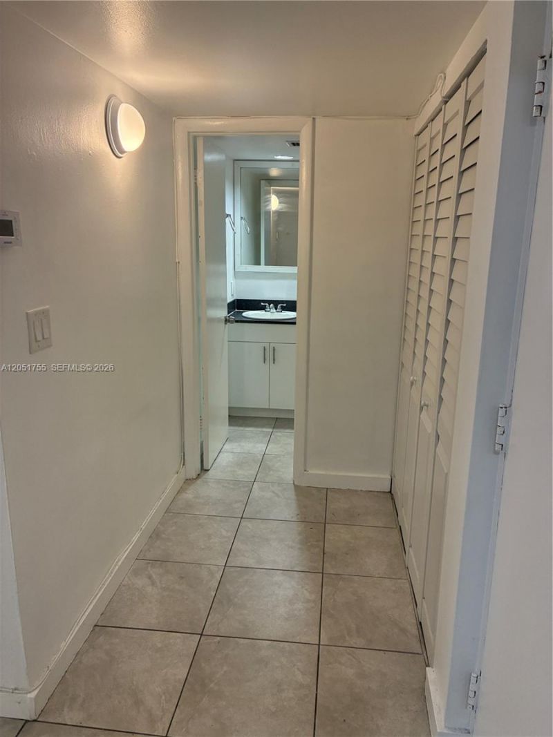 10801 SW 109th Ct , Unit D203, Miami, FL 33176 Photo