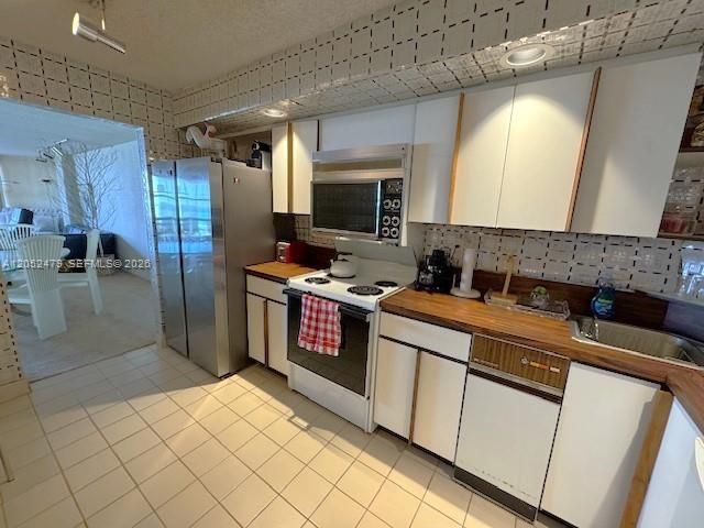 6423 Collins Ave , Unit 809, Miami Beach, FL 33141 Photo