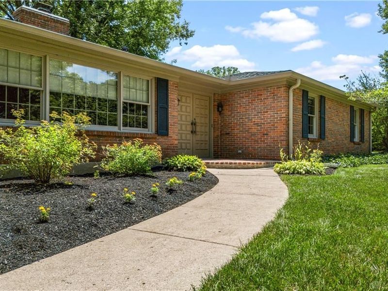 156 Manor Lane, Washington Township, OH 45429 Photo 11