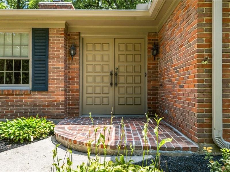 156 Manor Lane, Washington Township, OH 45429 Photo 12