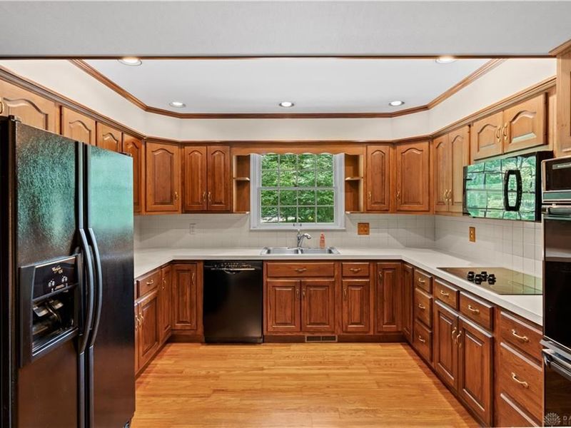 156 Manor Lane, Washington Township, OH 45429 Photo 22