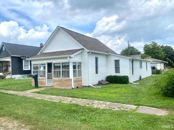 25 N Myra Street, Worthington, IN 47471