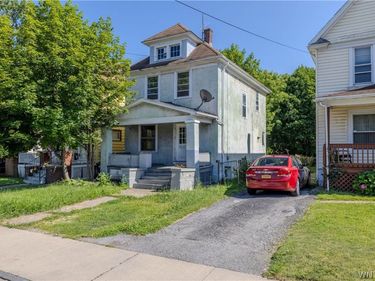 1703 Niagara Street, Niagara Falls, NY 14303