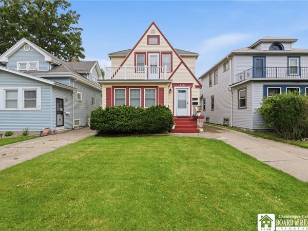 218 Sanders Road , Buffalo, NY 14216