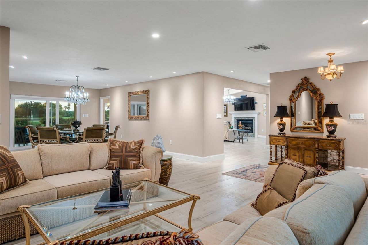 3615 Avenida Madera, Bradenton, FL 34210 Photo