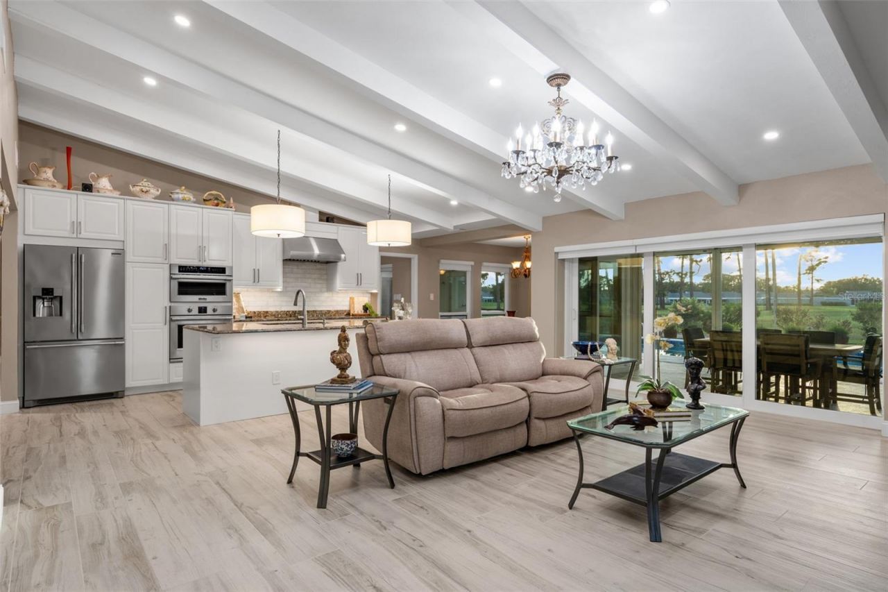 3615 Avenida Madera, Bradenton, FL 34210 Photo