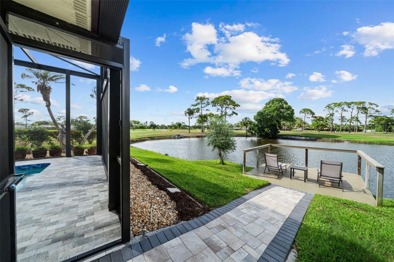 3615 Avenida Madera, Bradenton, FL 34210 Photo
