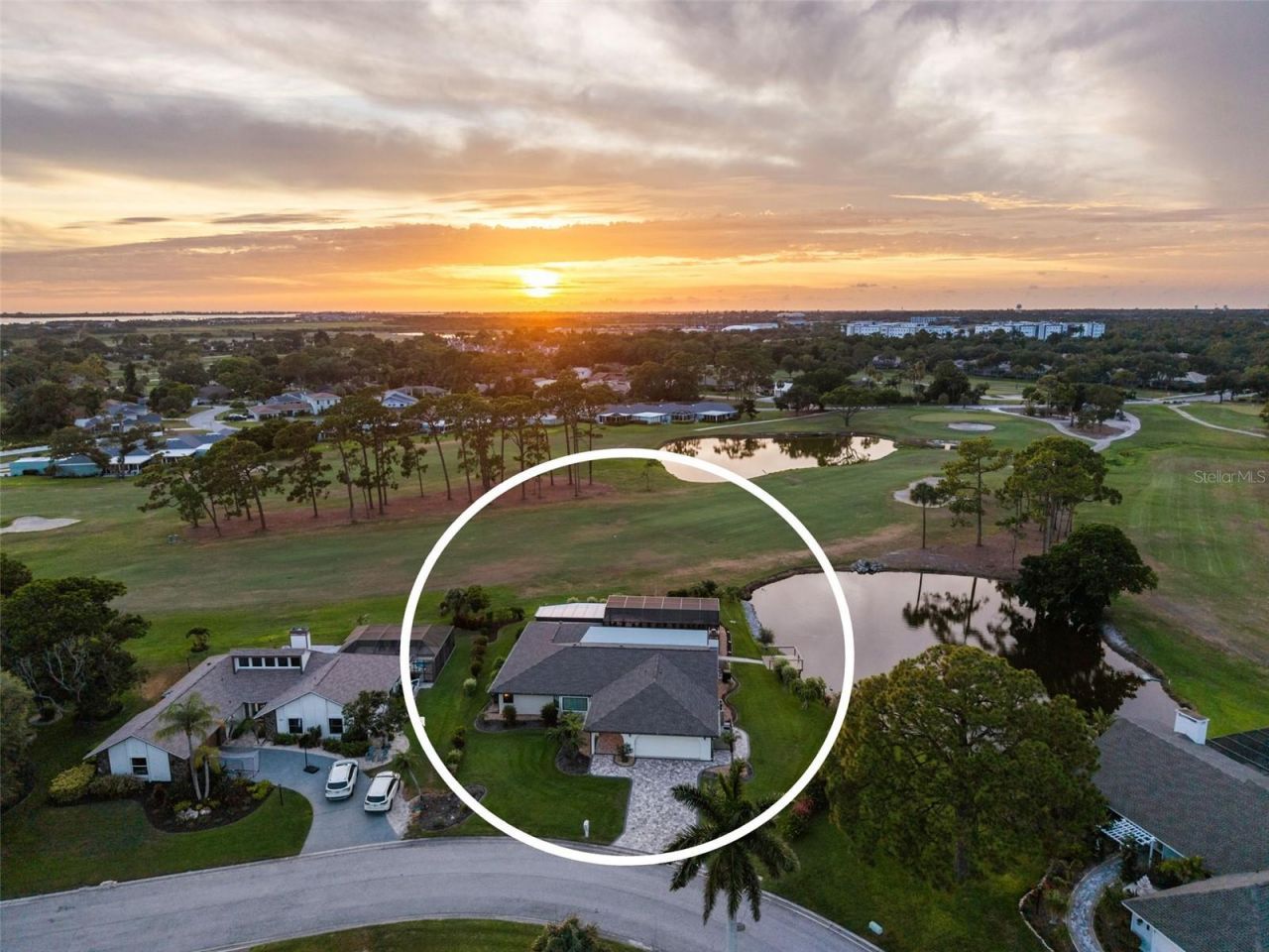 3615 Avenida Madera, Bradenton, FL 34210 Photo