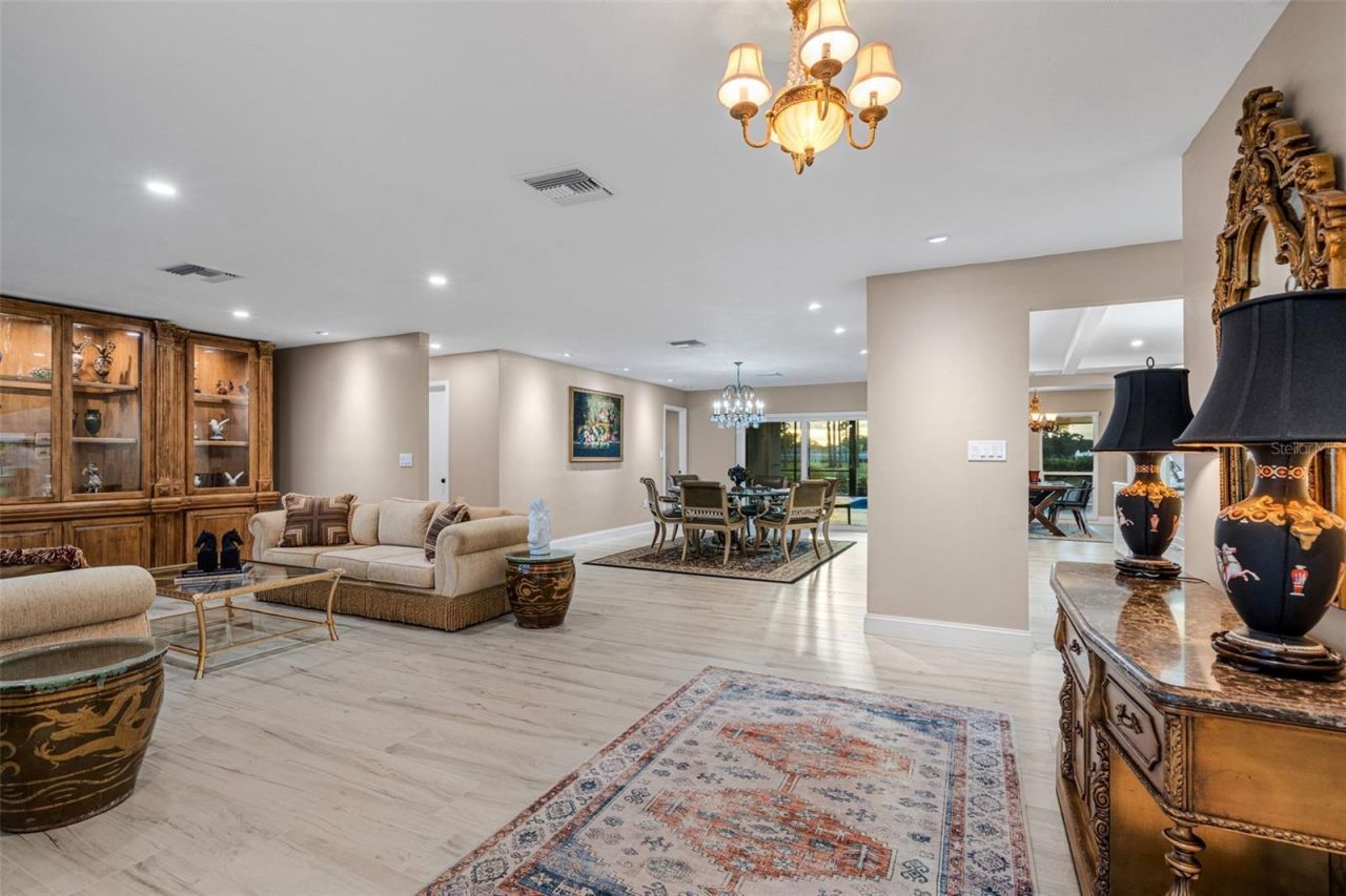 3615 Avenida Madera, Bradenton, FL 34210 Photo