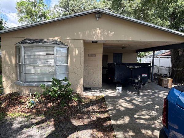 10406 N CENTRAL AVENUE, TAMPA, FL 33612