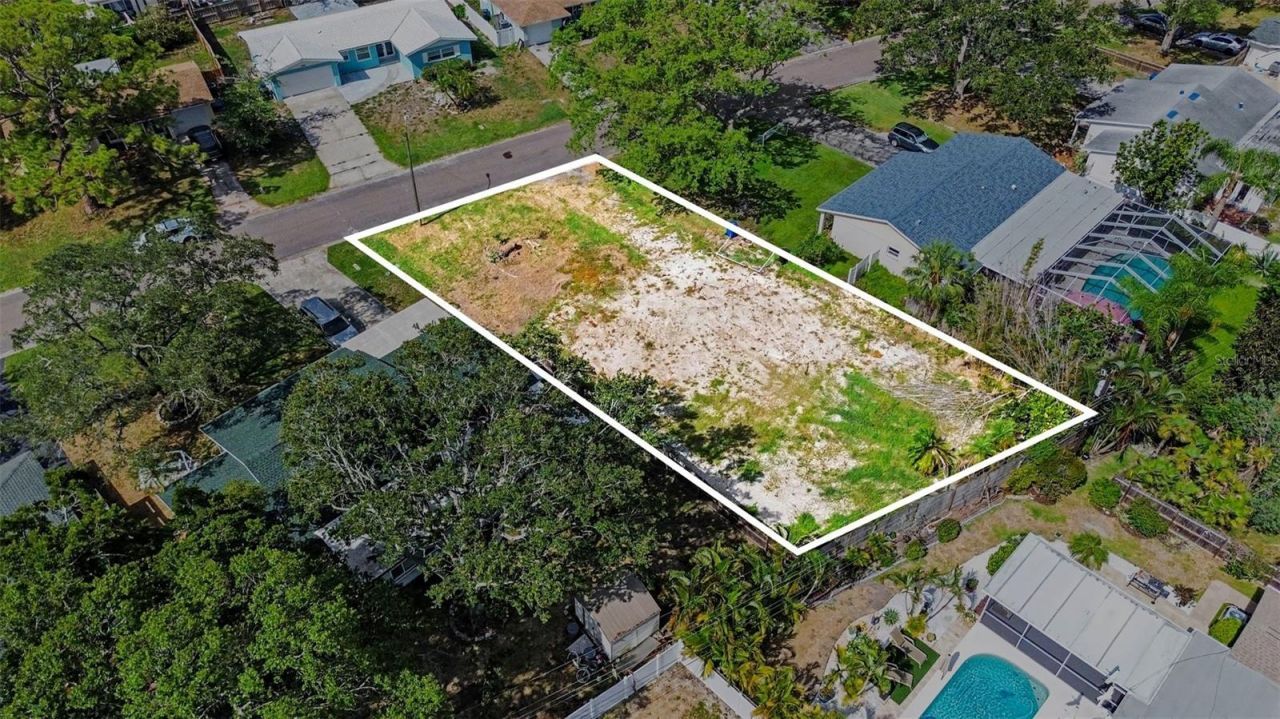 1737 Colorado Avenue Ne, Saint Petersburg, FL 33703 Photo