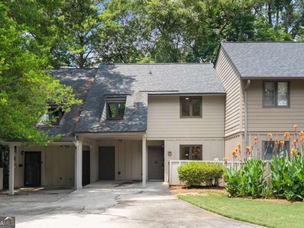 922 Cedar Creek S, Marietta, GA 30067
