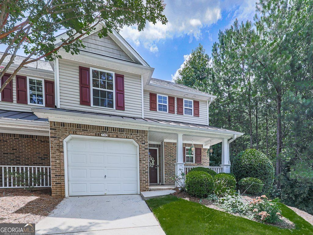 530 Fox Creek Crossing, Woodstock, GA 30188 Main Photo