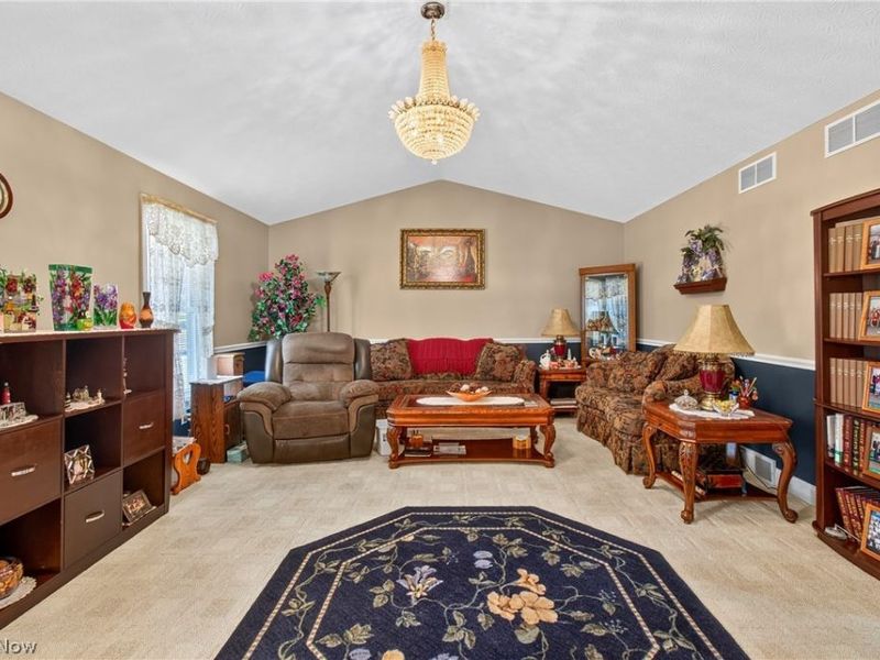 200 24th Street SE, Massillon, OH 44646 Photo 7