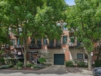 920 W Sheridan Road , Chicago, IL 60613 primary photo